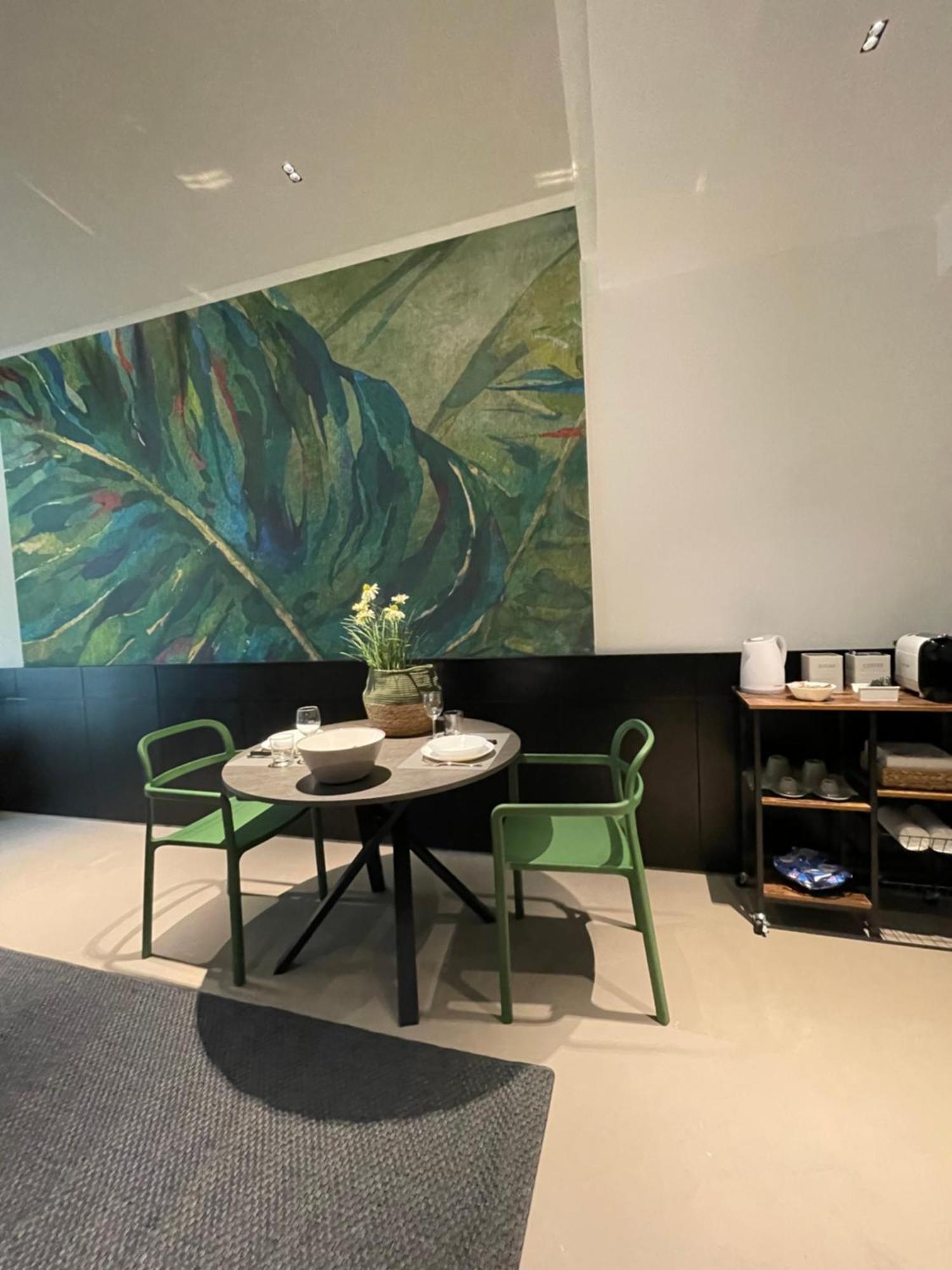 Suite 38 Syracuse Luaran gambar